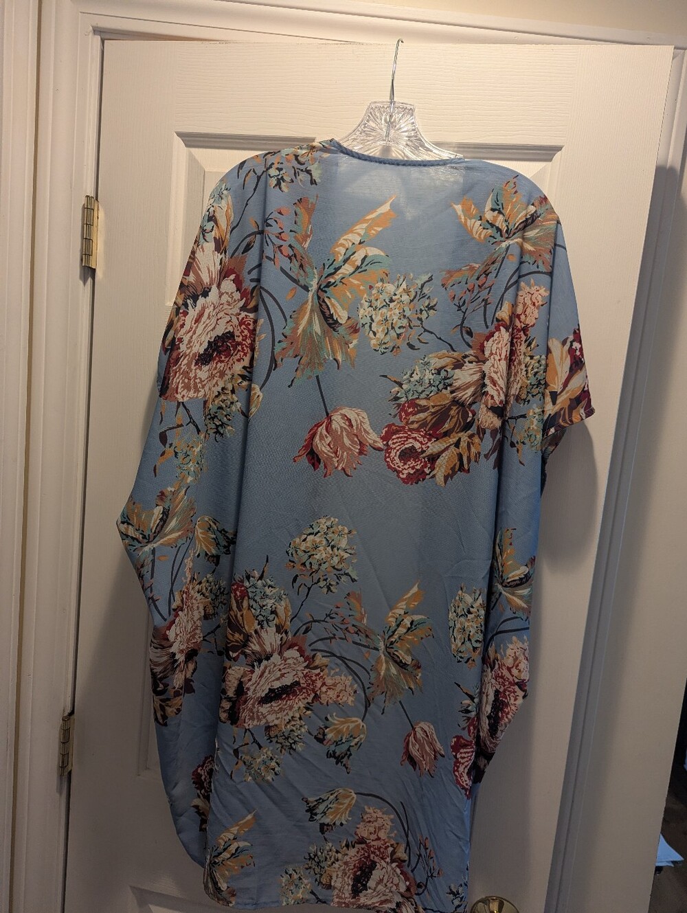 Floral Kimono Coverup Light Blue With Pink Flowers Botanical Boho Relaxed *EUC - Picture 5 of 7